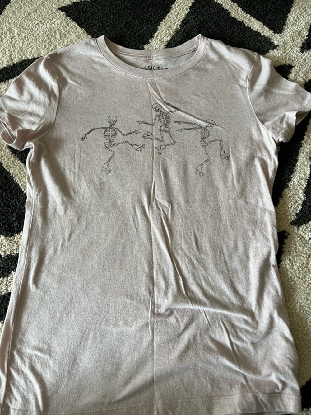 Aeropostale Light Pink Graphic Tee